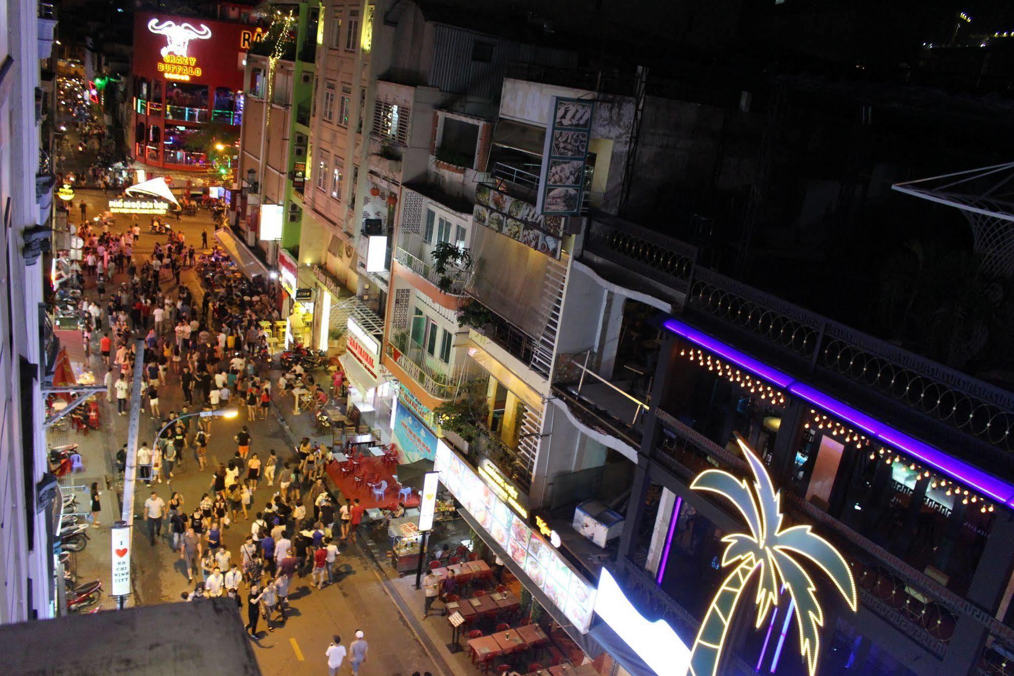 Vintage Hostel Saigon Ho-Chi-Minh-Stadt Exterior foto